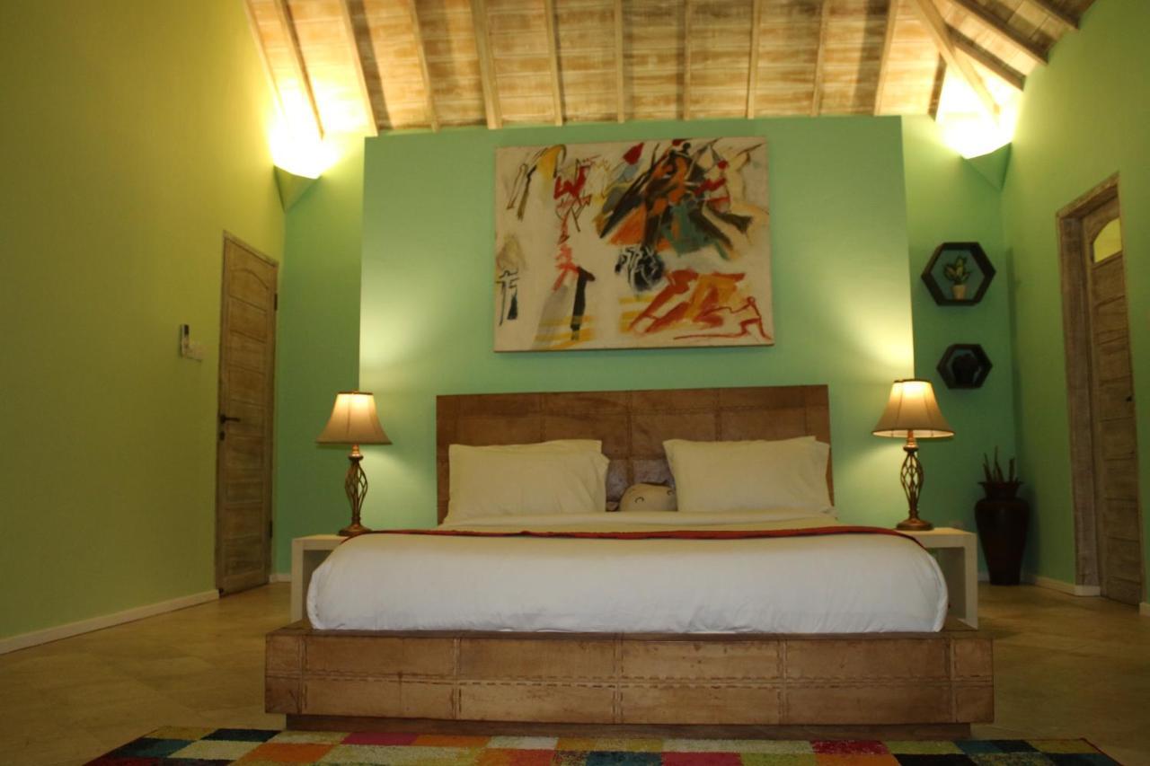 Villa Noretsy 塞米亚克 外观 照片
